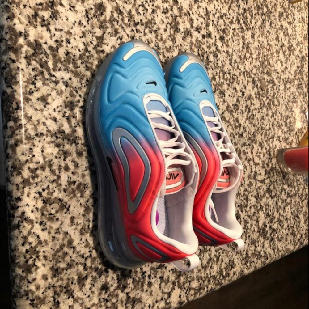 Air max 720’s pink sea